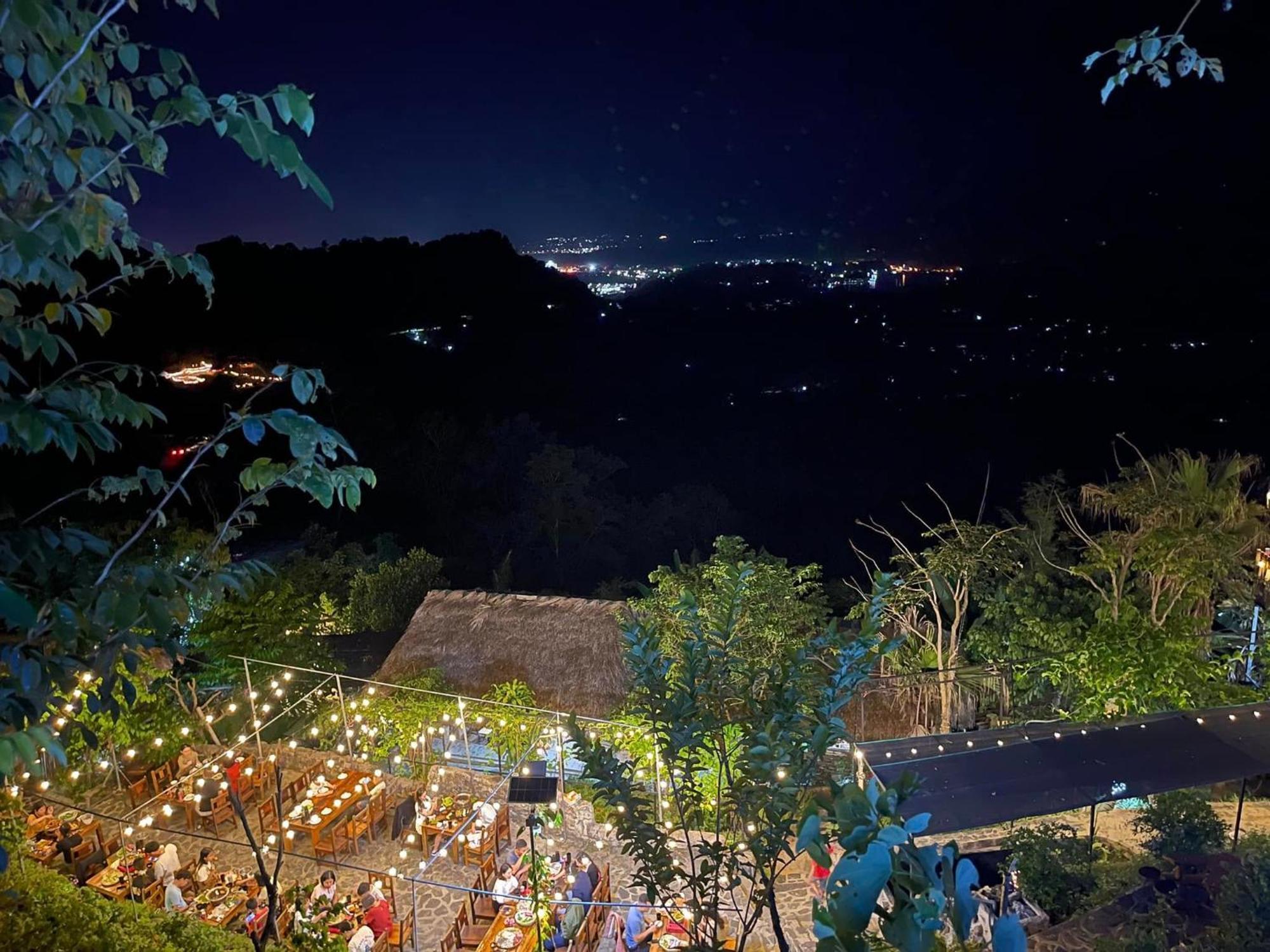Ecolodge Ke Nenh Dien Bien Ban Him Lom Luaran gambar